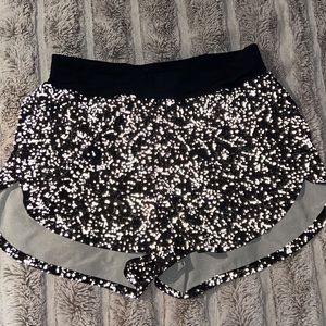 reflective lululemon find your pace shorts